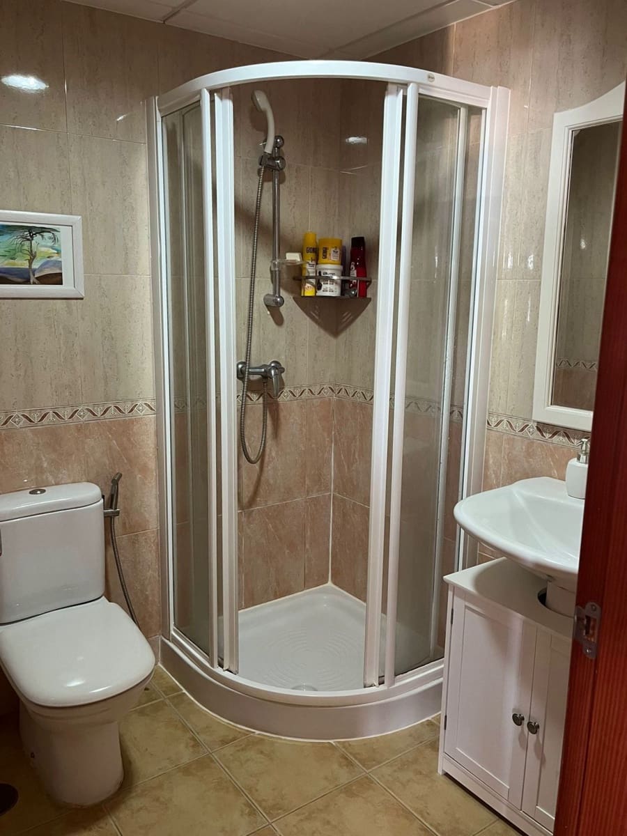 3 quarto Apartamento para venda em Isla Plana com piscina garagem - 250 000 € (Ref: 8536351)