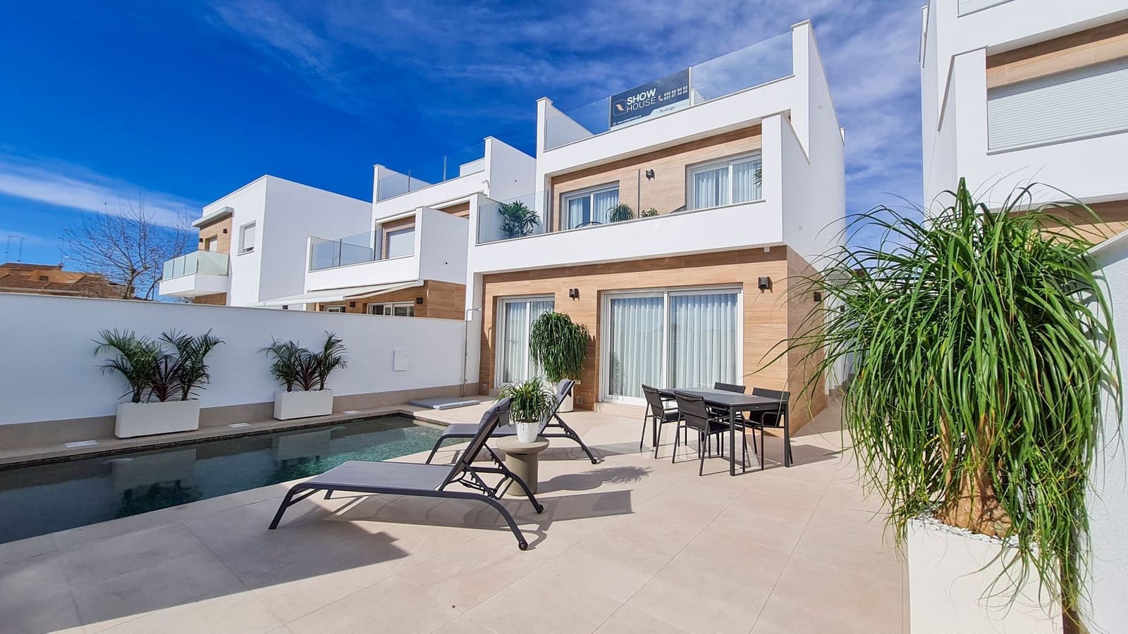 3 soverom Villa til salgs i San Pedro del Pinatar med svømmebasseng garasje - € 389 000 (Ref: 8885825)