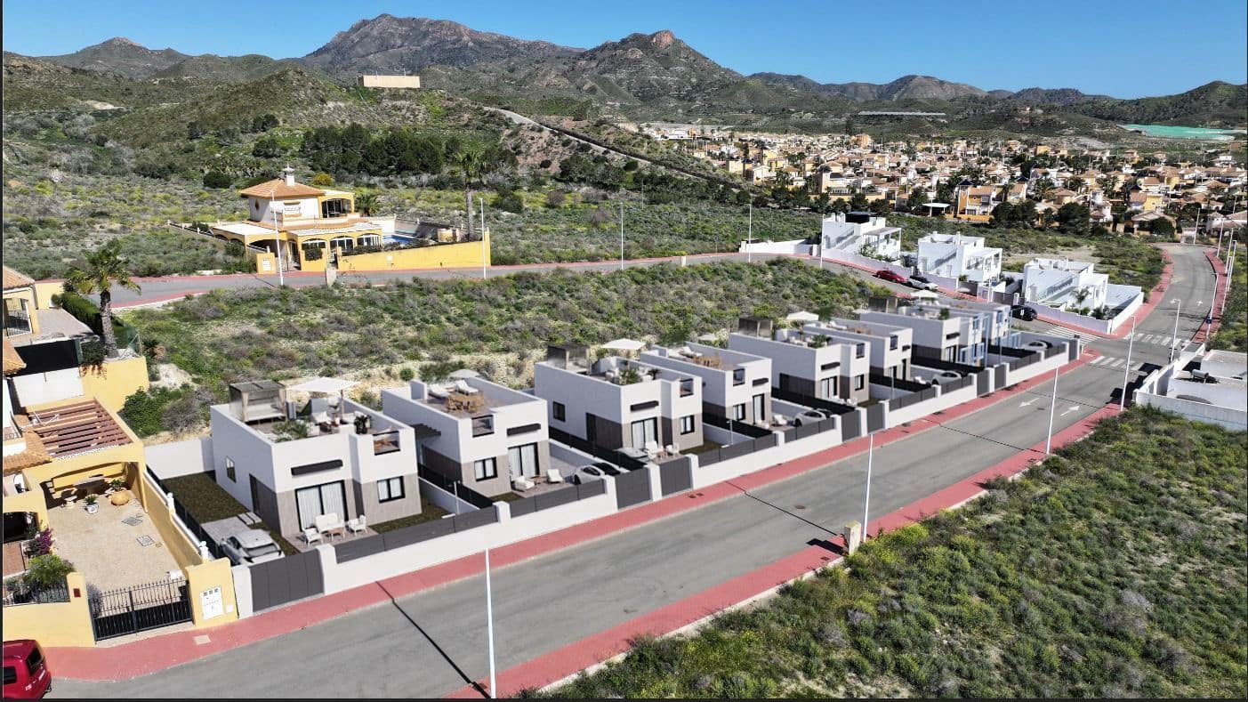 3 soveværelse Villa til salg i Mazarron med swimmingpool garage - € 249.900 (Ref: 9110027)