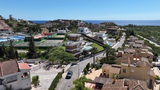 8 soverom Villa til salgs i Isla Plana, Cartagena med garasje - € 1 661 000 (Ref: 9136875)