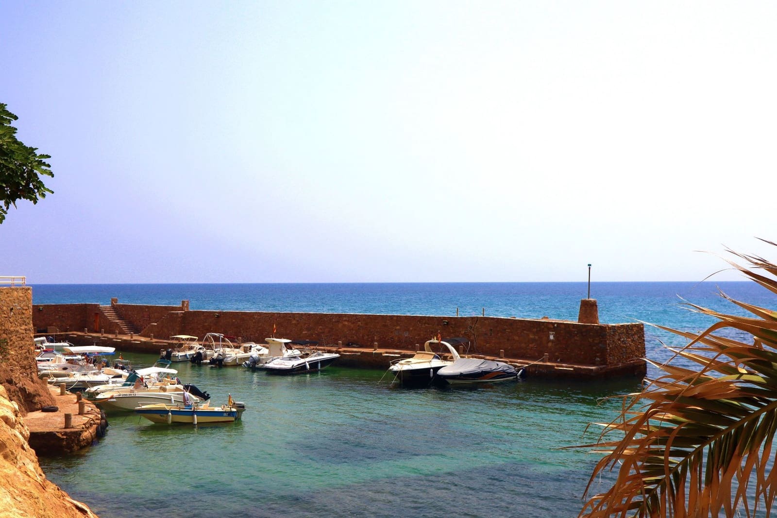 8 bedroom Villa for sale in Isla Plana with garage - € 1,661,000 (Ref: 9136875)