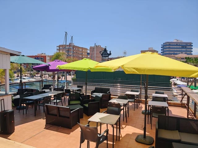 Kommersiell til salgs i Puerto de Mazarron, Mazarrón - € 59 995 (Ref: 9206238)