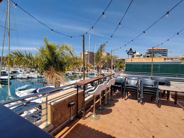 Kommersiell til salgs i Puerto de Mazarron, Mazarrón - € 59 995 (Ref: 9206238)