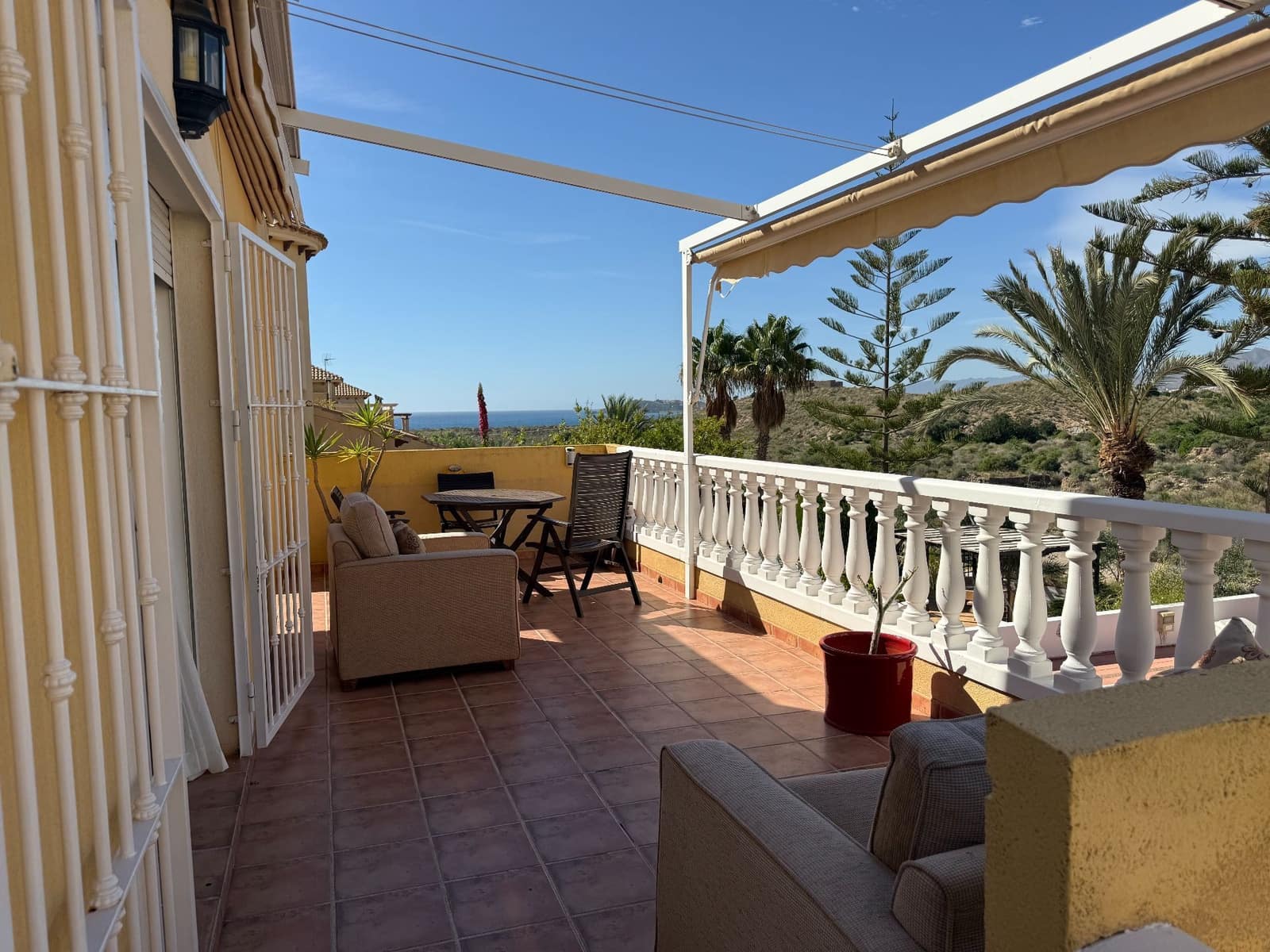 4 soverom Villa til salgs i Isla Plana med svømmebasseng garasje - € 650 000 (Ref: 9392138)