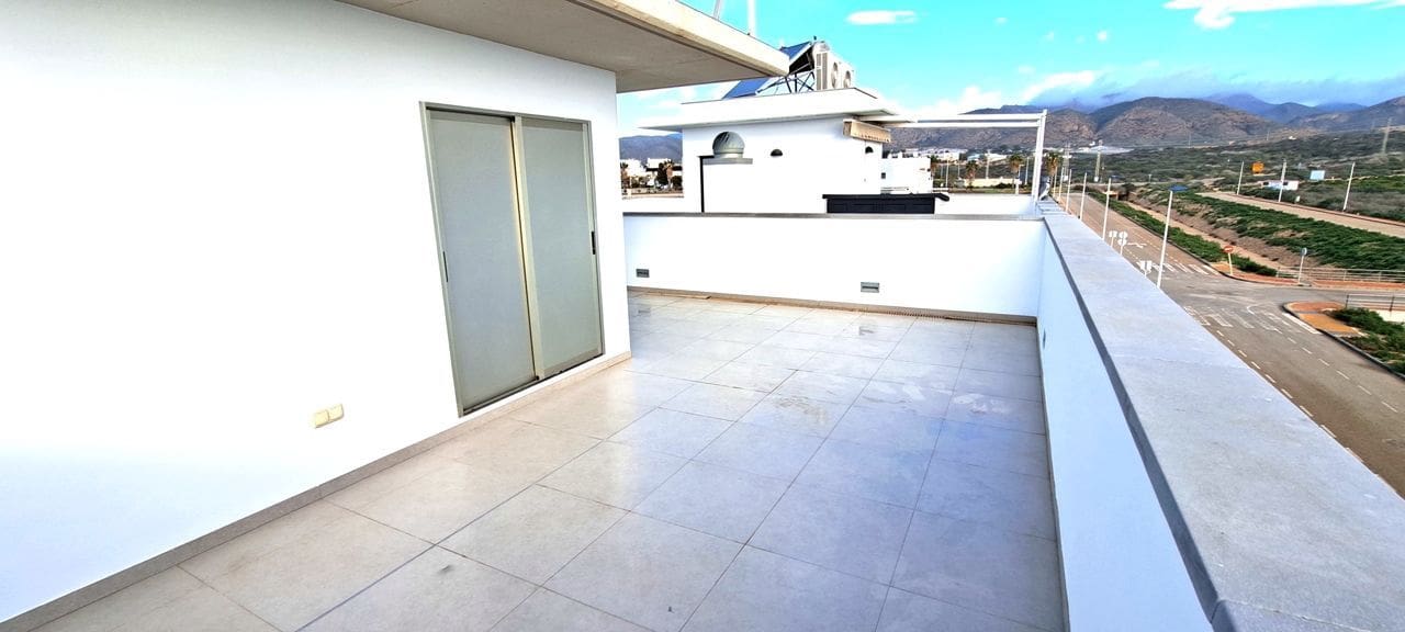 4 soverom Villa til salgs i Puerto de Mazarron med svømmebasseng garasje - € 470 000 (Ref: 9402859)