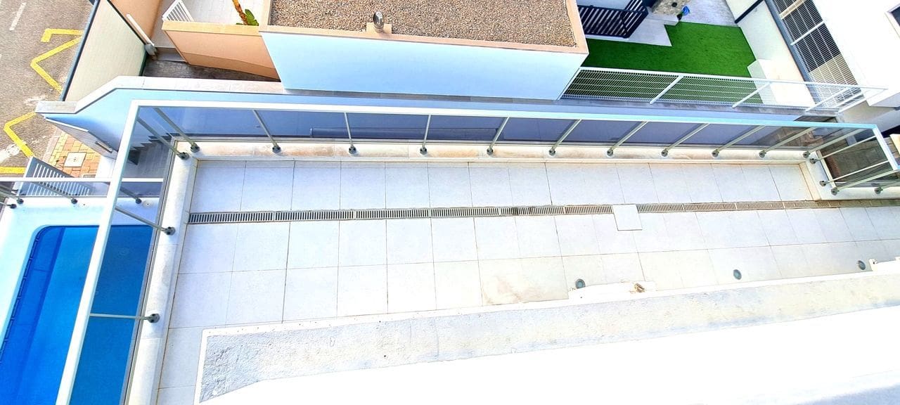 4 soverom Villa til salgs i Puerto de Mazarron med svømmebasseng garasje - € 470 000 (Ref: 9402859)