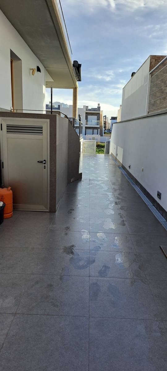 4 soverom Villa til salgs i Puerto de Mazarron med svømmebasseng garasje - € 470 000 (Ref: 9402859)