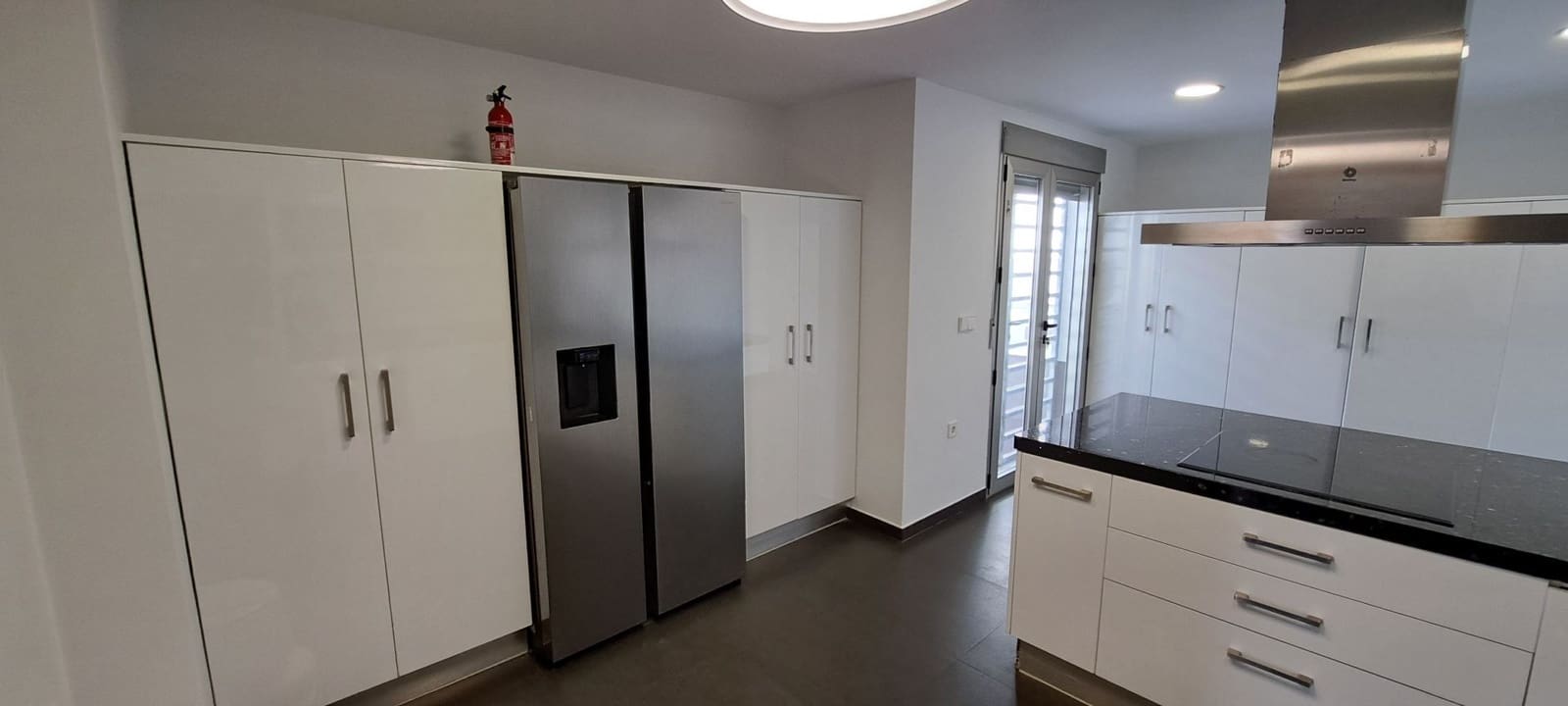 4 soverom Villa til salgs i Puerto de Mazarron med svømmebasseng garasje - € 470 000 (Ref: 9402859)