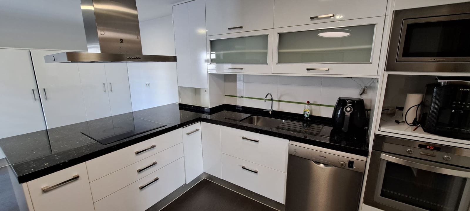 4 soverom Villa til salgs i Puerto de Mazarron med svømmebasseng garasje - € 470 000 (Ref: 9402859)