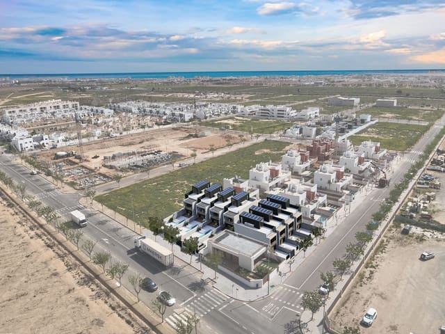 3 sypialnia Willa na sprzedaż w Pilar de la Horadada ciudad, Pilar de la Horadada z basenem garażem - 385 000 € (Ref: 9564297)