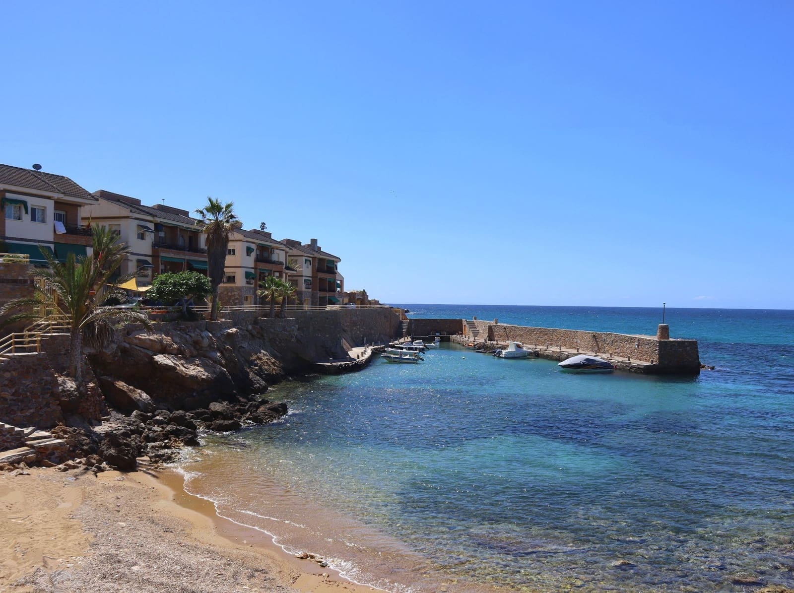 Apartamento de 3 habitaciones en Isla Plana en venta con piscina garaje - 250.000 € (Ref: 9643725)