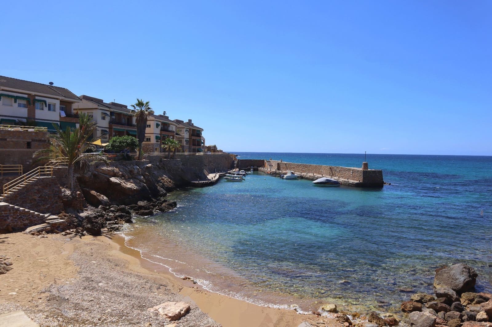 2 soverom Leilighet til salgs i Isla Plana med garasje - € 390 000 (Ref: 9651212)