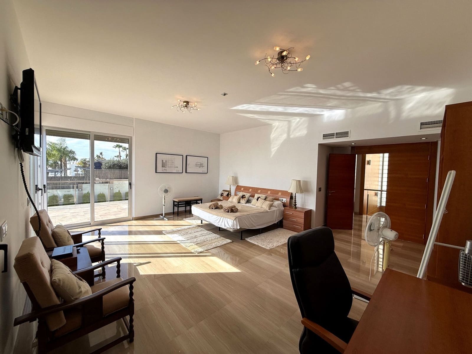 6 slaapkamer Villa te koop in Bolnuevo met zwembad garage - € 975.000 (Ref: 9665912)