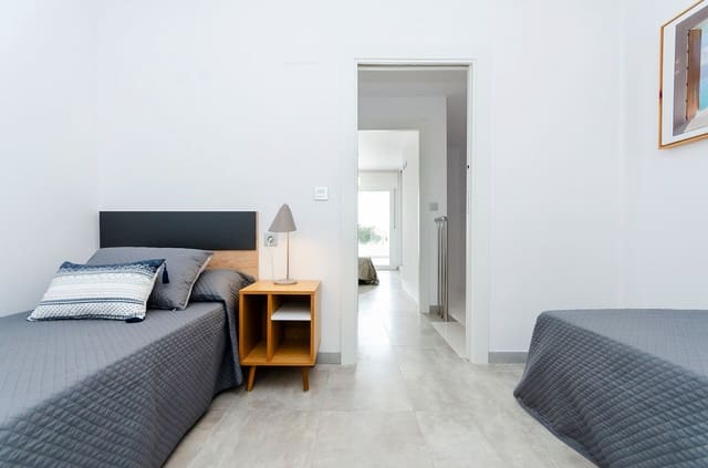 3 chambre Villa/Maison à vendre à El Chaparral - La Siesta - La Torreta, Torrevieja avec garage - 424 000 € (Ref: 9679453)