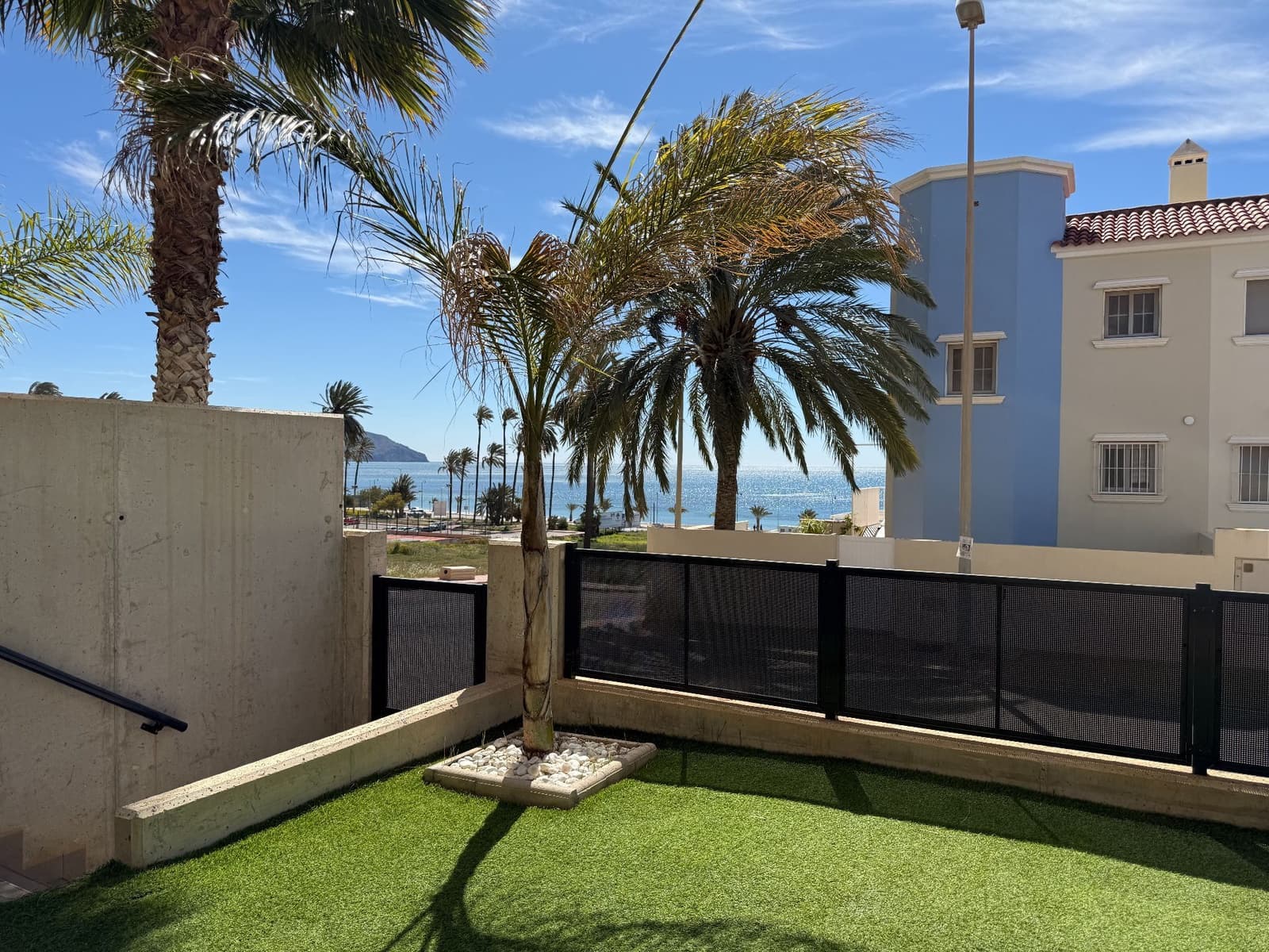 Apartamento de 2 habitaciones en Alamillo en venta con piscina garaje - 279.995 € (Ref: 9741483)