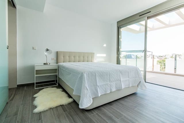 Pareado de 3 habitaciones en La Florida, Orihuela en venta con garaje - 669.900 € (Ref: 9794053)