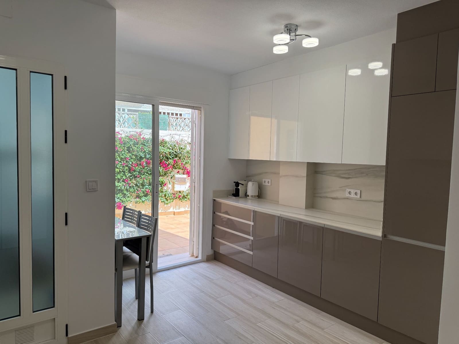 3 chambre Villa/Maison à vendre à Puerto de Mazarron avec piscine garage - 299 000 € (Ref: 9816972)