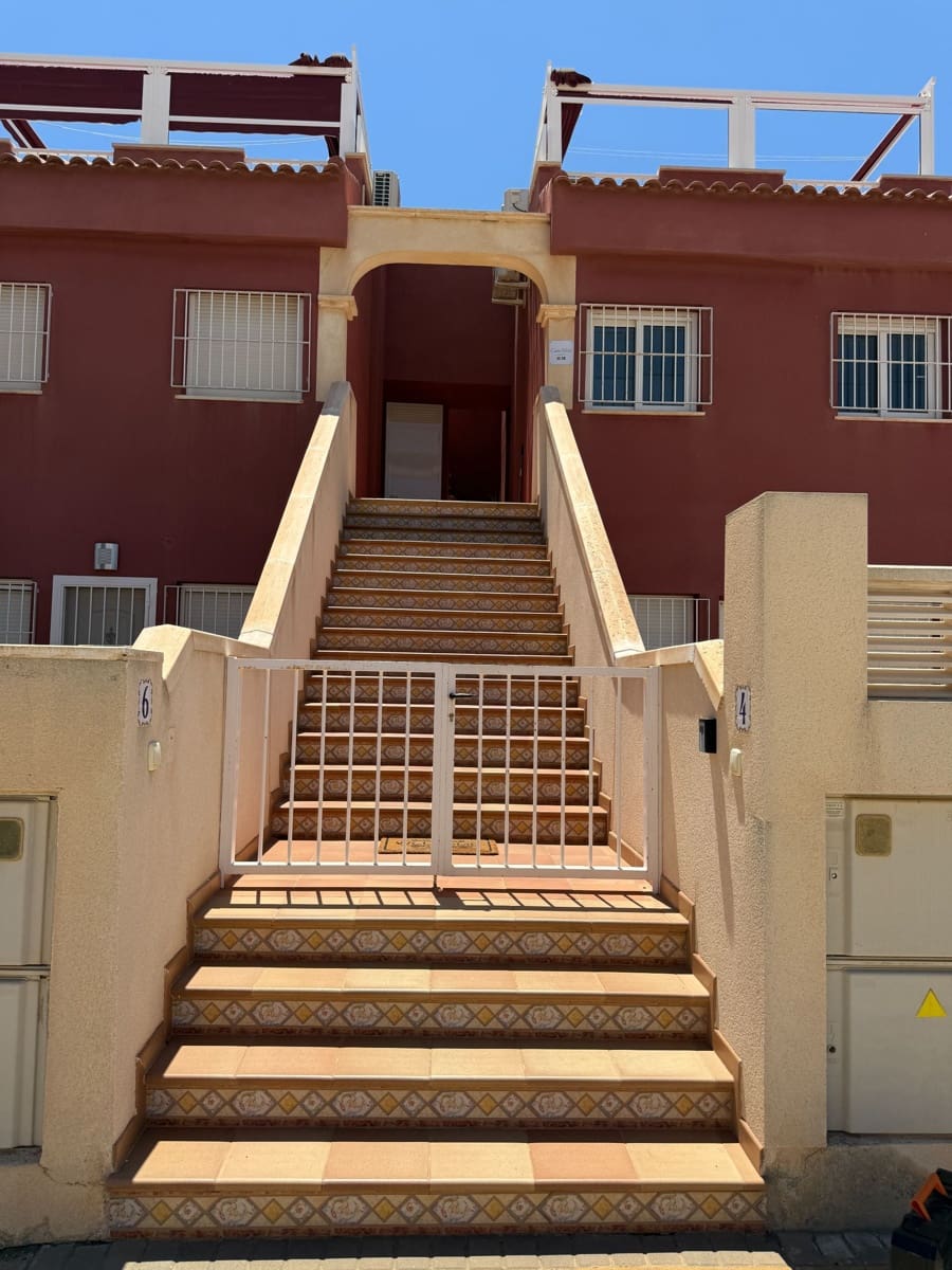 2 chambre Penthouse à vendre à Alamillo avec piscine garage - 259 000 € (Ref: 9868158)