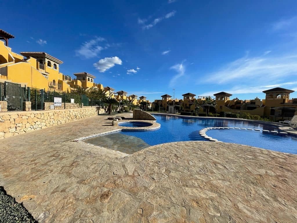 Ático de 3 habitaciones en Isla Plana en venta con piscina - 199.000 € (Ref: 9872921)