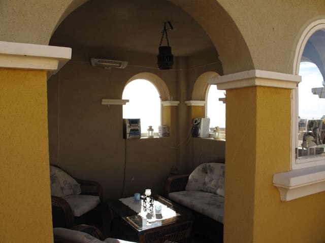 Ático de 3 habitaciones en Isla Plana, Cartagena en venta con piscina - 199.000 € (Ref: 9872921)