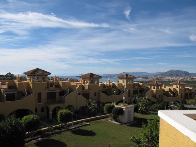 Ático de 3 habitaciones en Isla Plana, Cartagena en venta con piscina - 199.000 € (Ref: 9872921)