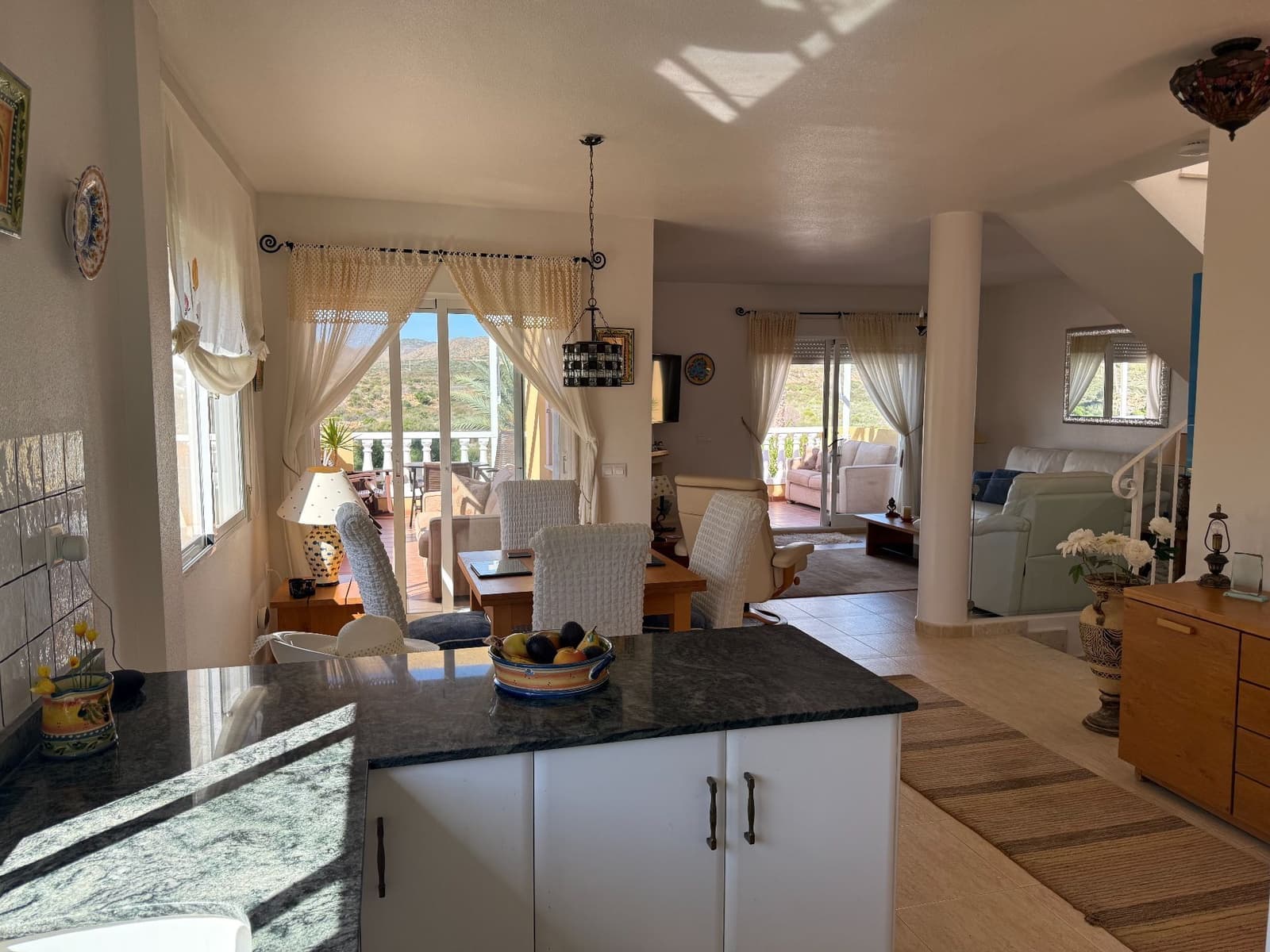 4 sovrum Villa till salu i Isla Plana med pool garage - 599 000 € (Ref: 9880549)