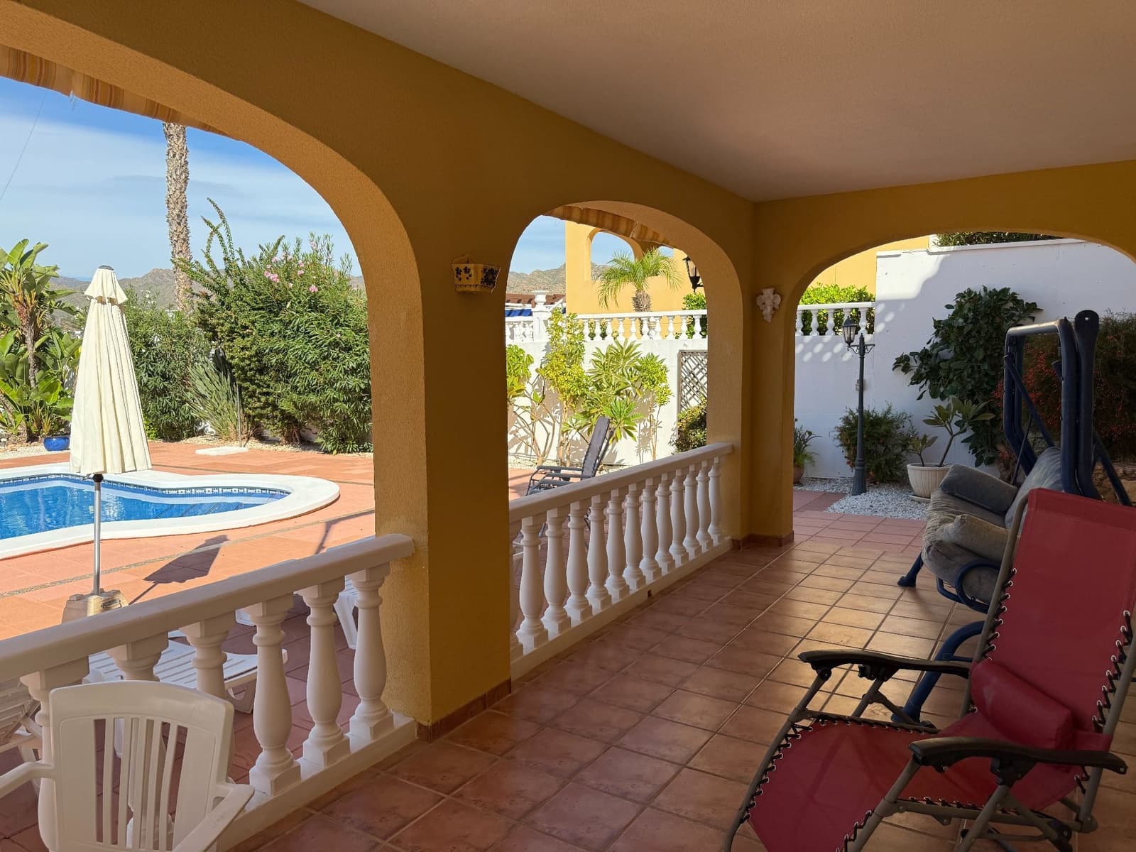 4 sovrum Villa till salu i Isla Plana med pool garage - 599 000 € (Ref: 9880549)
