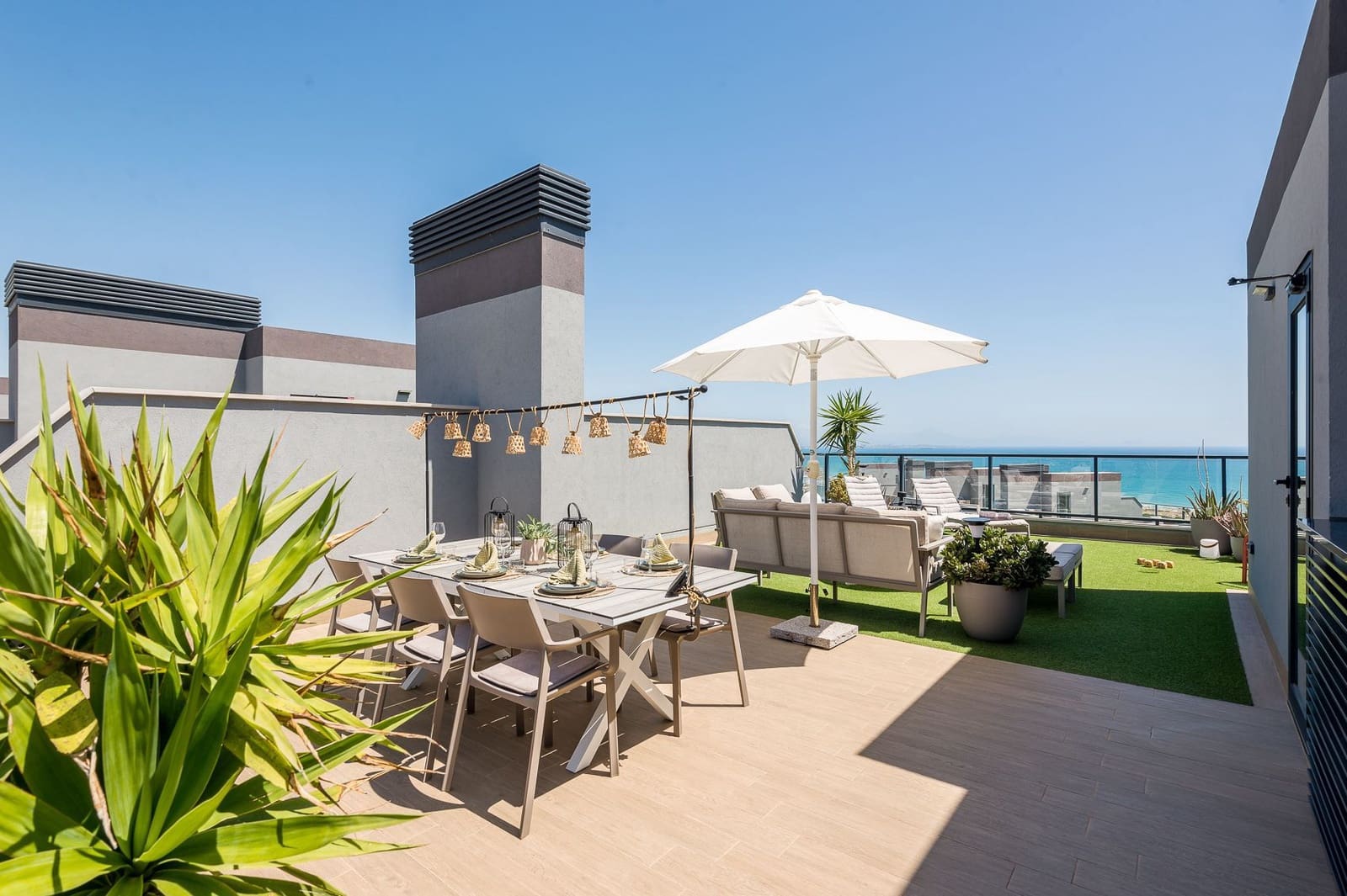 2 sypialnia Penthouse na sprzedaż w Gran Alacant z basenem garażem - 545 000 € (Ref: 9907572)