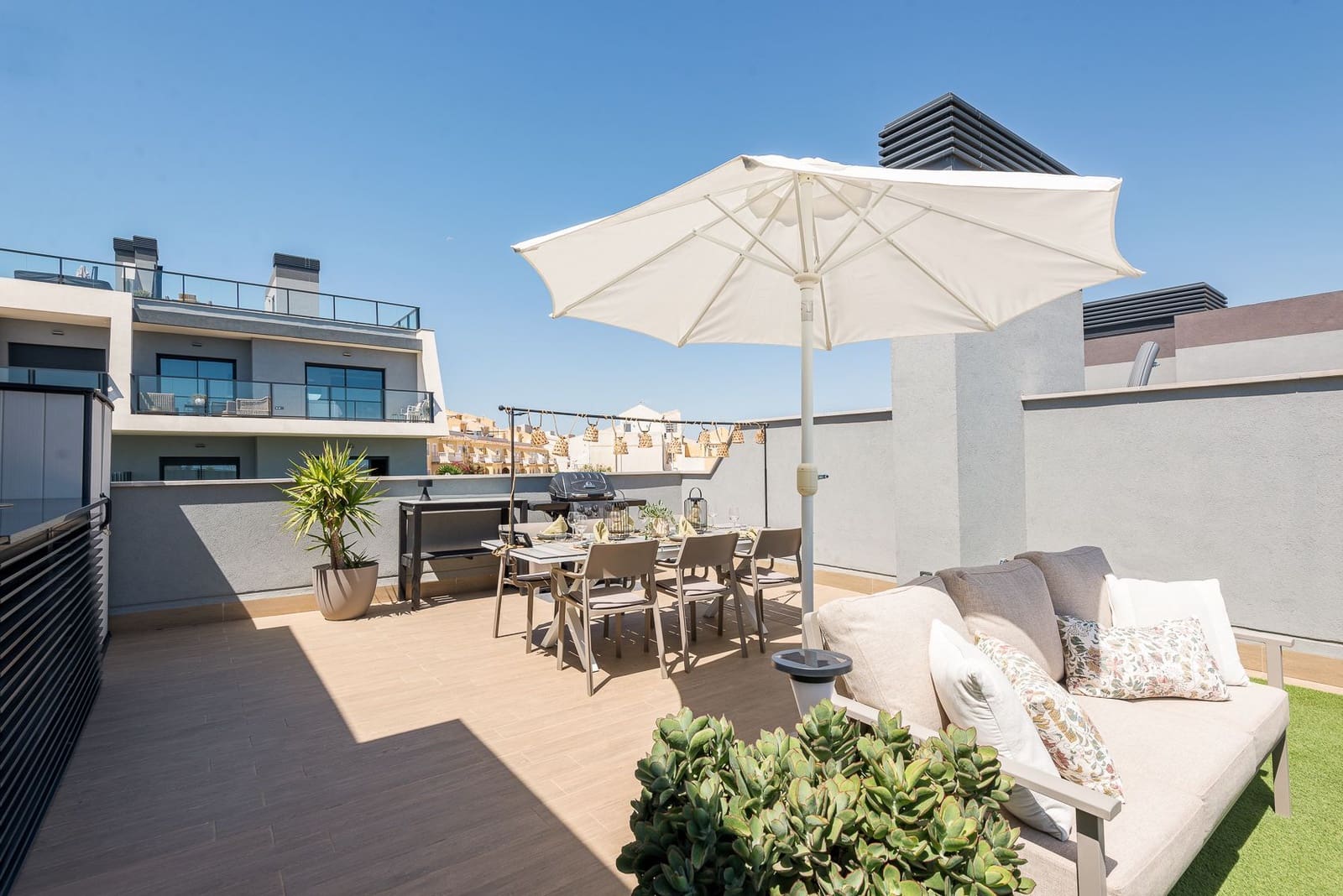 2 sypialnia Penthouse na sprzedaż w Gran Alacant z basenem garażem - 545 000 € (Ref: 9907572)