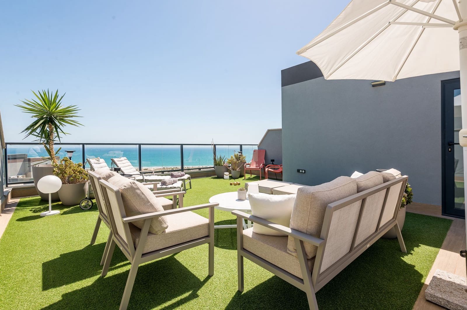 2 sypialnia Penthouse na sprzedaż w Gran Alacant z basenem garażem - 545 000 € (Ref: 9907572)