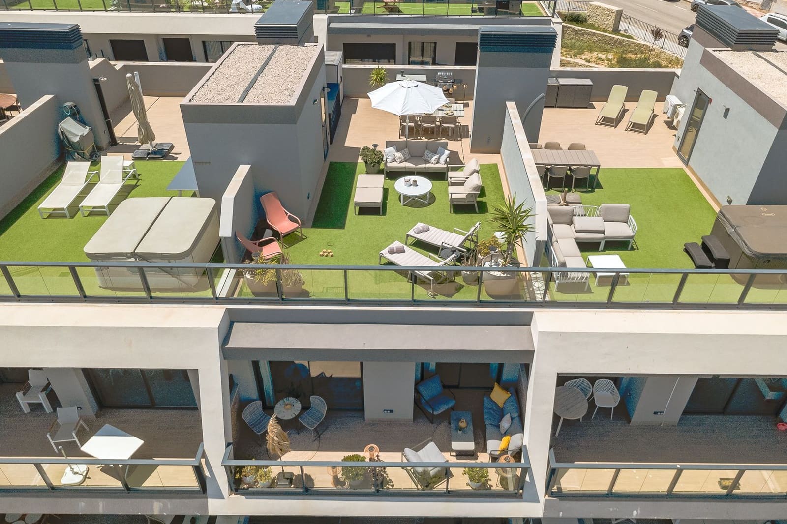 2 sypialnia Penthouse na sprzedaż w Gran Alacant z basenem garażem - 545 000 € (Ref: 9907572)