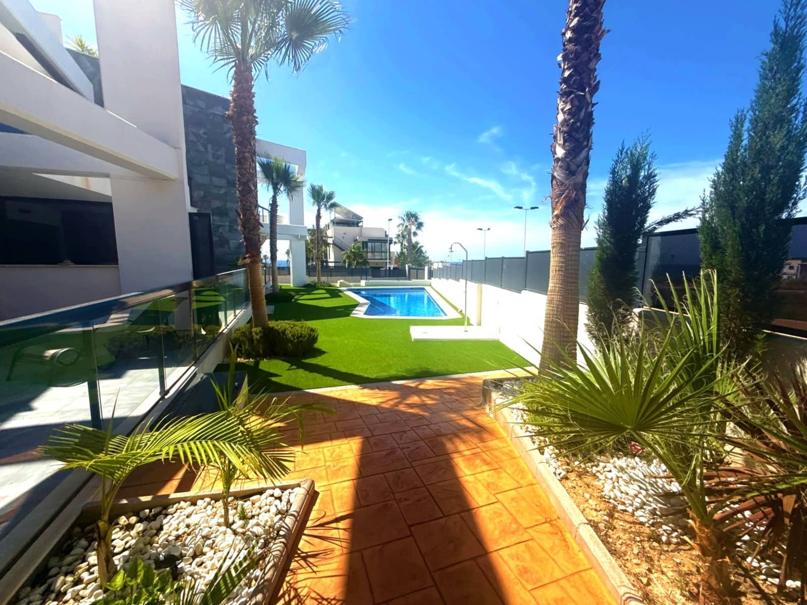 2 Zimmer Apartment zu verkaufen in Puerto de Mazarron mit Pool Garage - 315.000 € (Ref: 9907573)