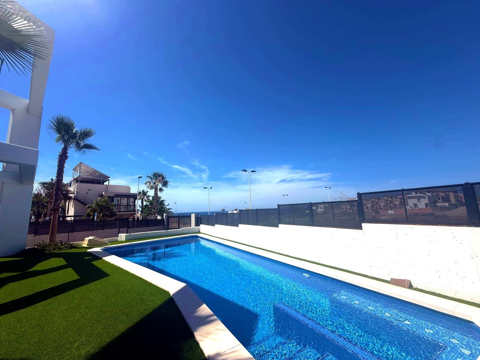 2 Zimmer Apartment zu verkaufen in Puerto de Mazarron mit Pool Garage - 315.000 € (Ref: 9907573)