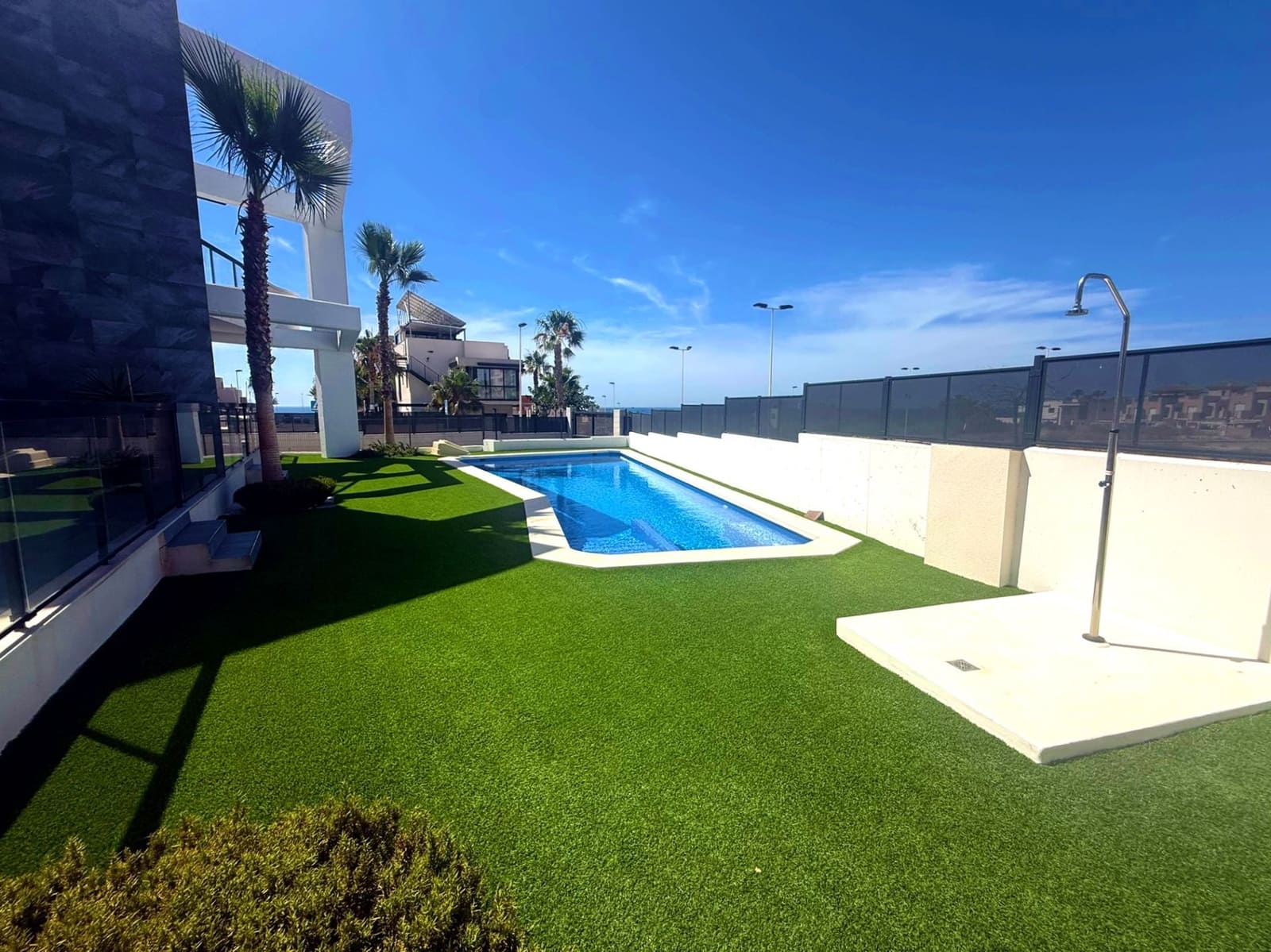 2 Zimmer Apartment zu verkaufen in Puerto de Mazarron mit Pool Garage - 315.000 € (Ref: 9907573)