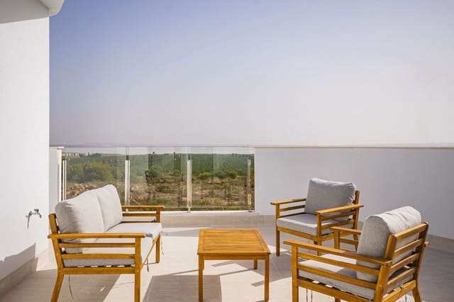 3 slaapkamer Halfvrijstaande villa te koop in Los Balcones - Los Altos, Torrevieja met zwembad garage - € 499.000 (Ref: 9921647)