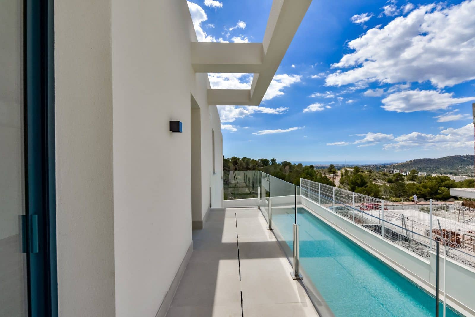 7 bedroom Villa for sale in Finestrat with pool garage - € 1,600,000 (Ref: 9923179)