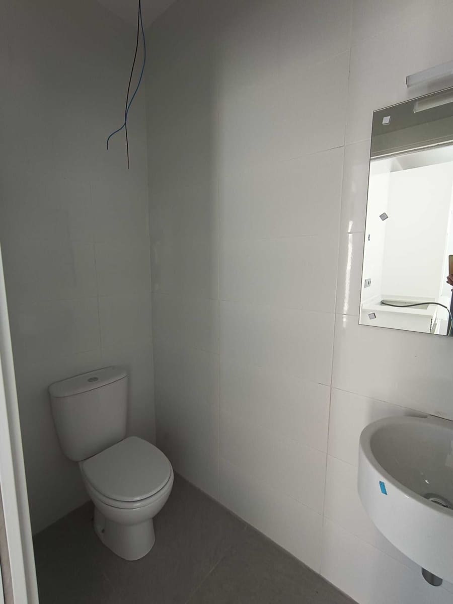 3 sovrum Villa till salu i Daya Nueva med pool garage - 317 000 € (Ref: 9964641)