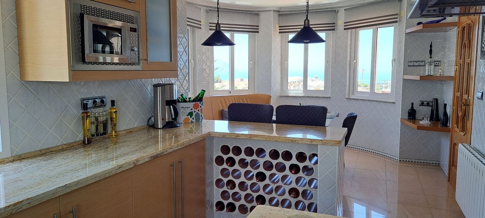 5 bedroom Villa for sale in Isla Plana with pool garage - € 1,400,000 (Ref: 9969293)