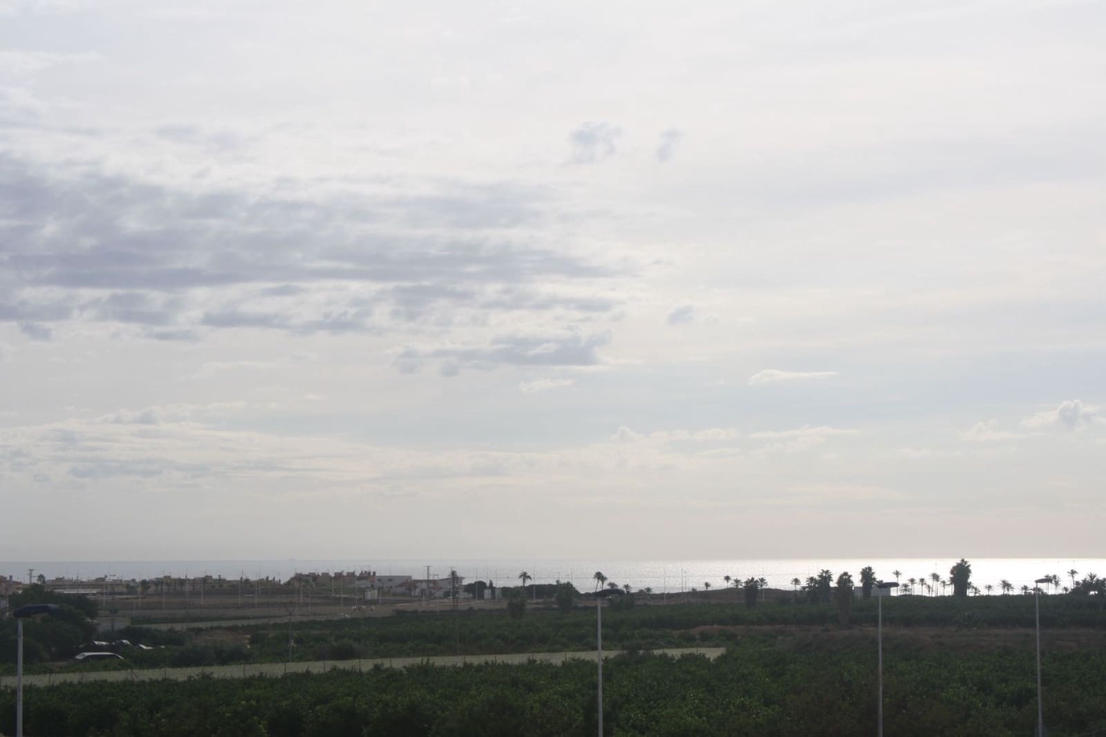 2 soverom Kjedet enebolig til salgs i Torrevieja med svømmebasseng garasje - € 330 000 (Ref: 9969299)