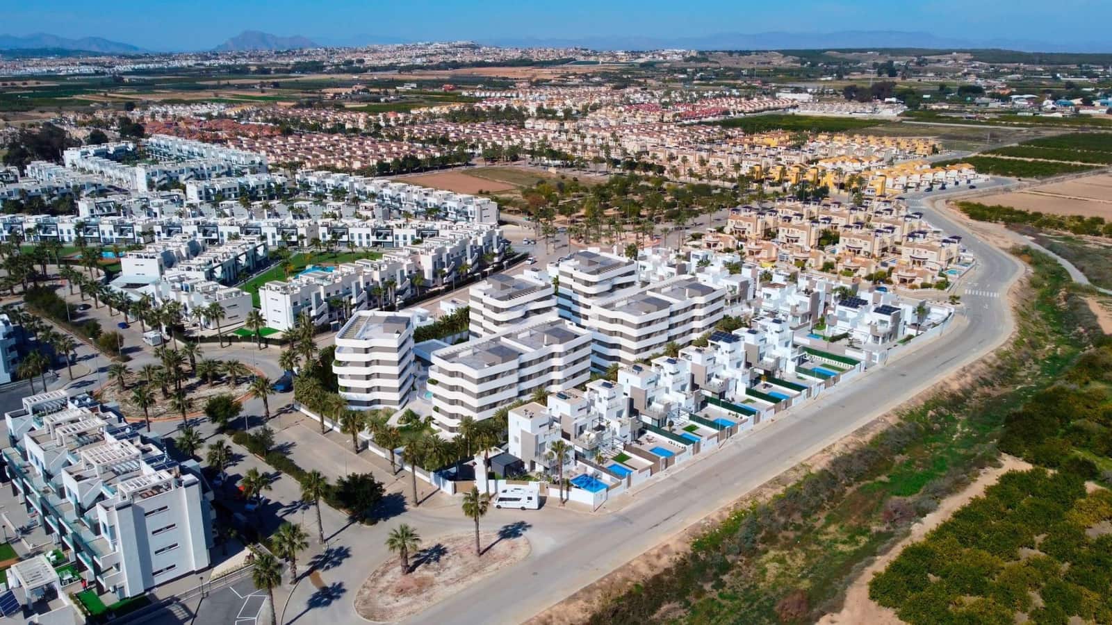 2 chambre Penthouse à vendre à Guardamar del Segura avec piscine garage - 375 000 € (Ref: 9982986)