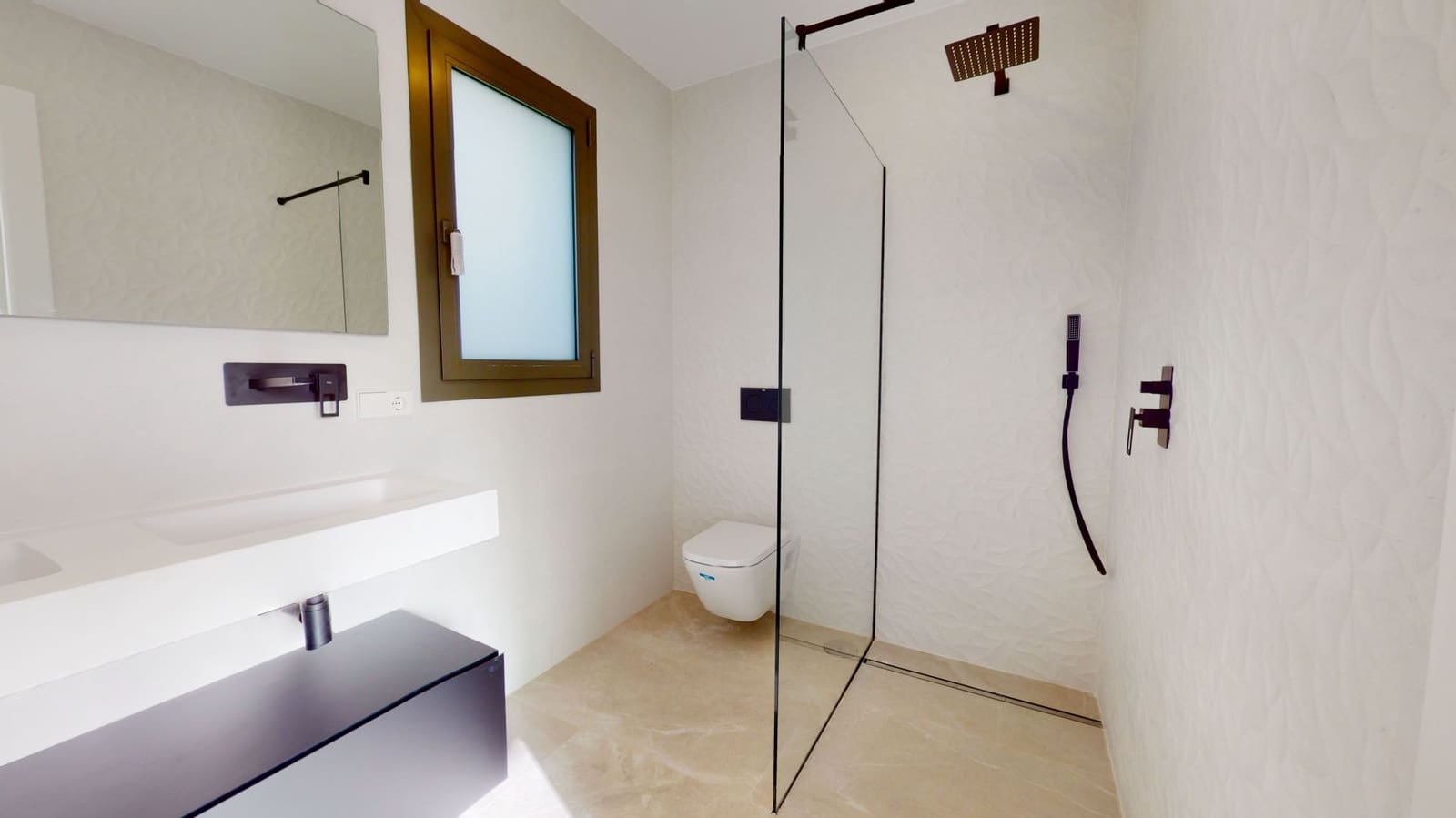 3 quarto Moradia para venda em Los Alcazares com piscina garagem - 1 000 000 € (Ref: 9990185)