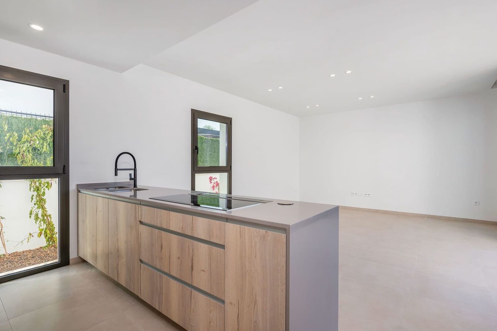 3 quarto Moradia para venda em Los Alcazares com piscina garagem - 1 000 000 € (Ref: 9990185)