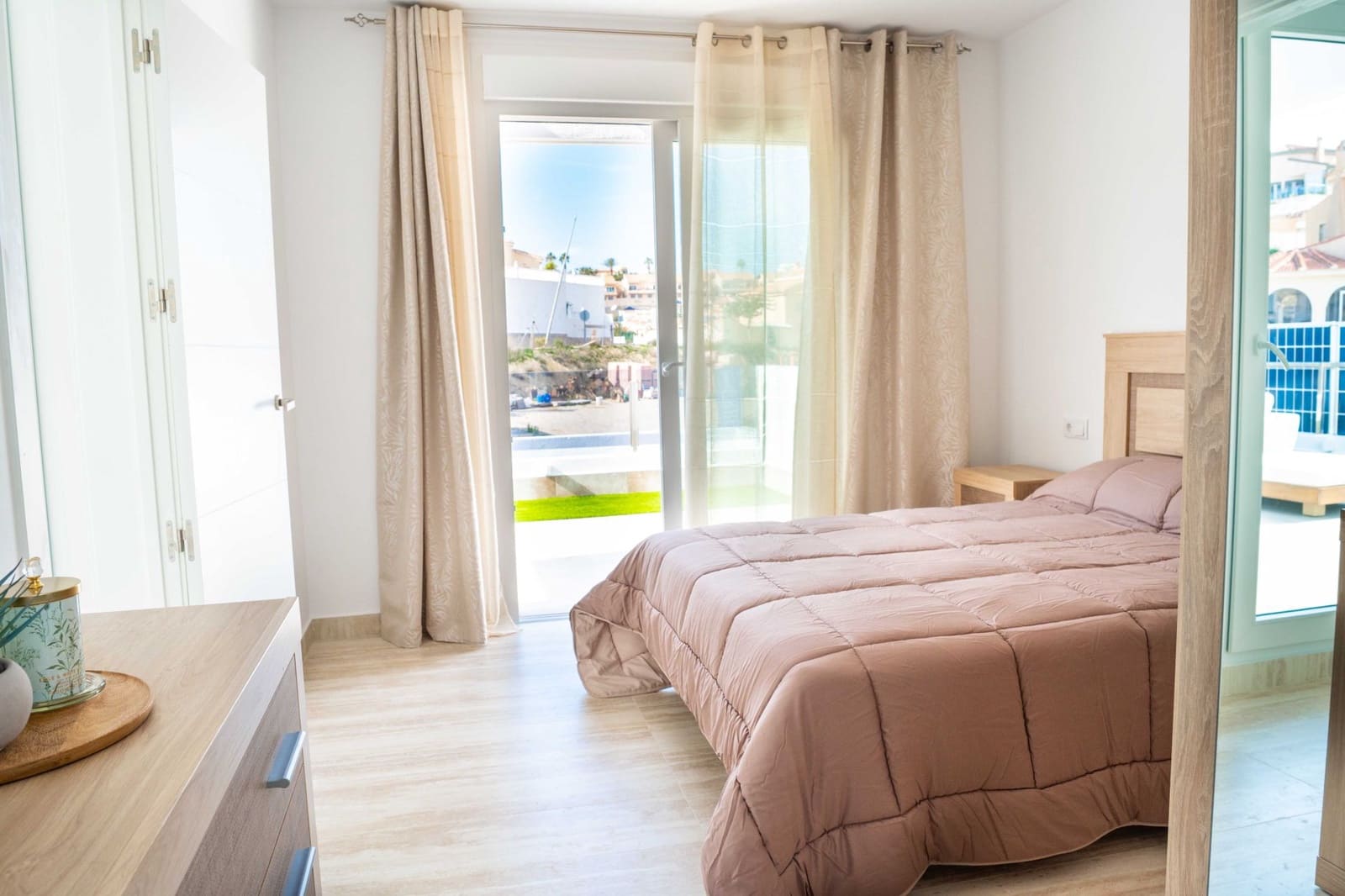 3 soveværelse Villa til salg i Ciudad Quesada med swimmingpool garage - € 449.500 (Ref: 9993792)