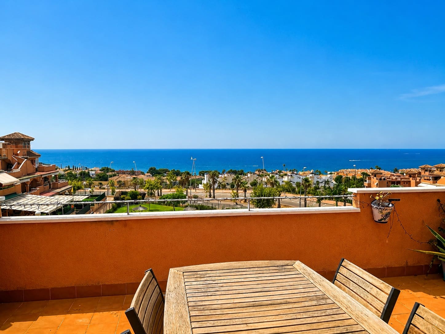 2 quarto Apartamento para venda em Isla Plana com piscina garagem - 274 000 € (Ref: 9998029)
