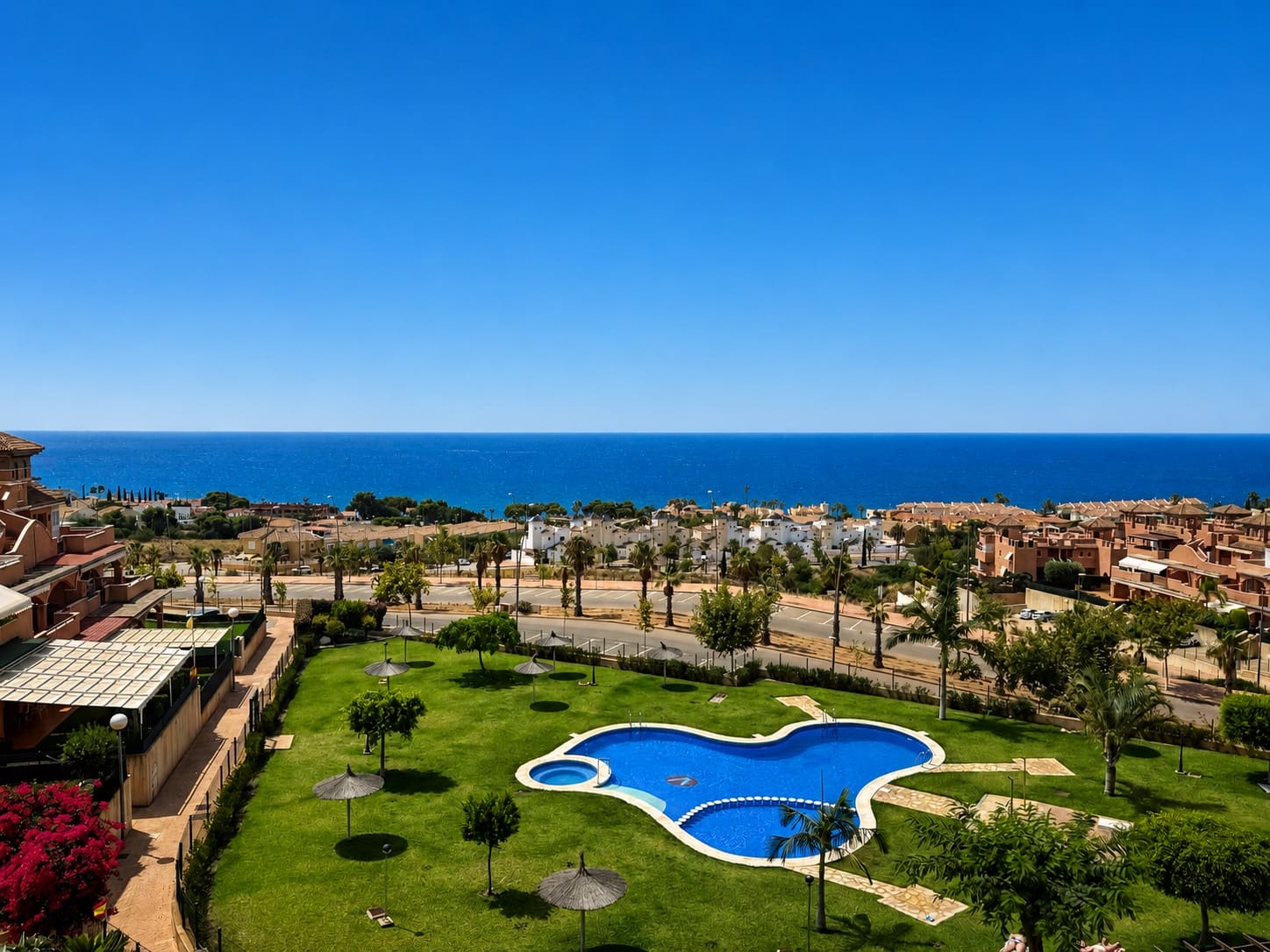 2 quarto Apartamento para venda em Isla Plana com piscina garagem - 274 000 € (Ref: 9998029)