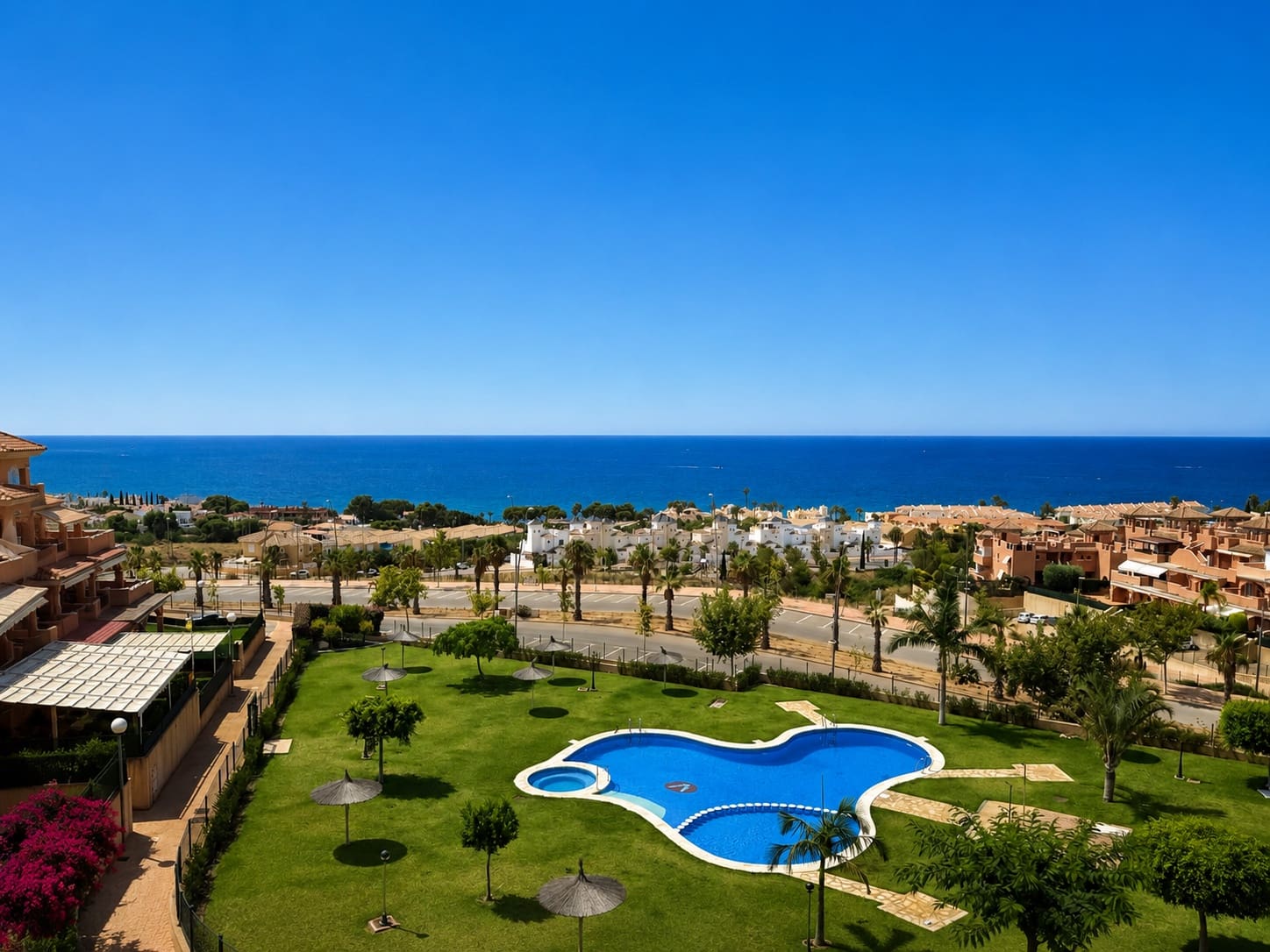 2 quarto Apartamento para venda em Isla Plana com piscina garagem - 274 000 € (Ref: 9998029)