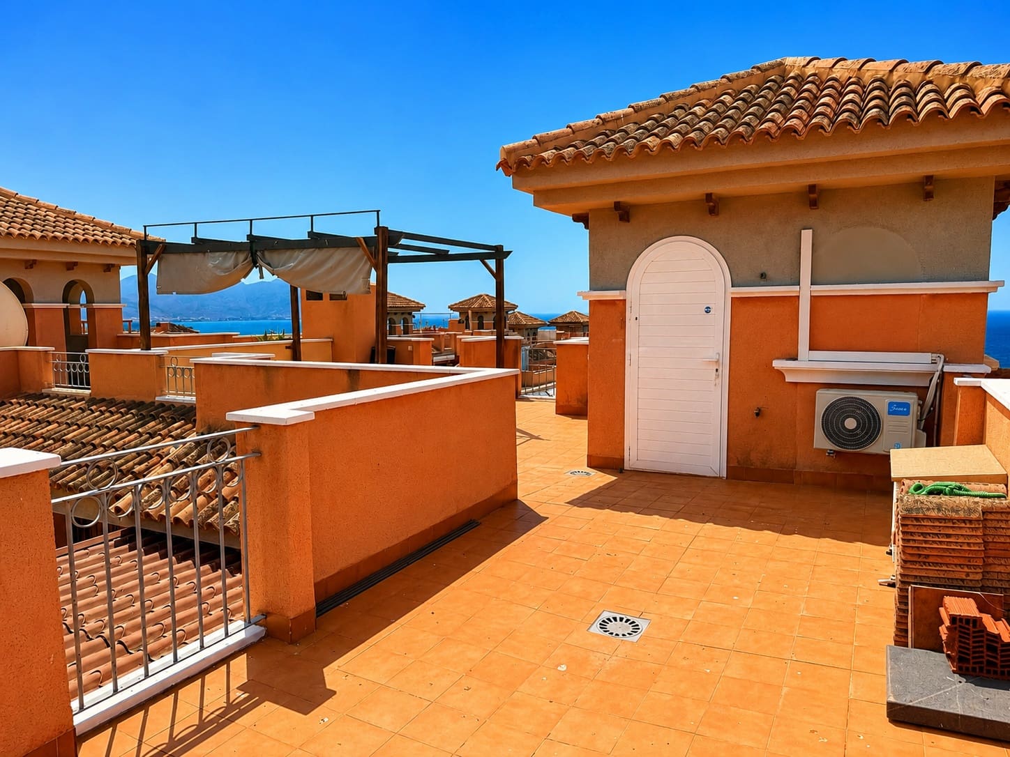 2 quarto Apartamento para venda em Isla Plana com piscina garagem - 274 000 € (Ref: 9998029)