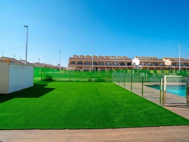 2 soveværelse Bungalow til salg i Lo Pagan, San Pedro del Pinatar med swimmingpool garage - € 265.000 (Ref: 9998032)