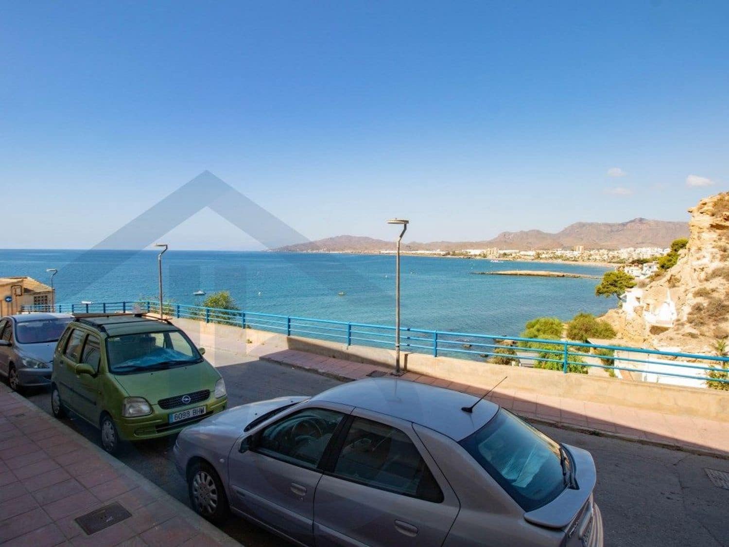 Piso de 3 habitaciones en San Juan de los Terreros en venta con garaje - 570.000 € (Ref: 10012580)