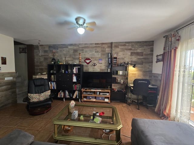 3 quarto Casa em Banda para venda em Las Marinas - Pueblo Laguna, Vera com piscina - 249 000 € (Ref: 10035831)